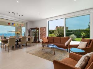 Holiday Home Villa Alpeza by Interhome