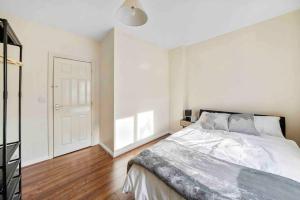 ◑4 Bed Townhouse◑10guests◑ Garden◑Wifi & Netflix◑