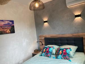 Maisons d'hotes Le Mas des Oliviers appartement 2 pieces tous conforts : photos des chambres