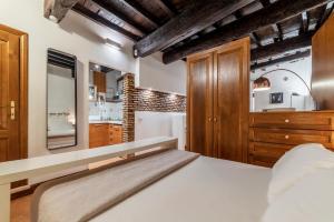 Heart of Trastevere Studio Flat