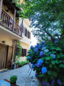 Η Φιλοξενία (Filoxenia)