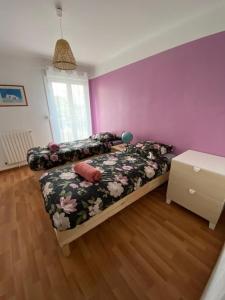 3 chambres, bien placé, calme et spacieux avec balcon et parking