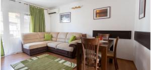 Tonita Apartment