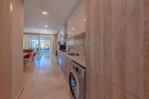 Elegant 2-Bedroom Apartment in Mangroovy, Pool & Beach