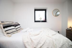 Central-Perfect for business-1 Bed Snug