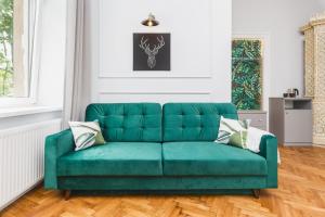 Travelers Best Choice - Old Town Guesthouse - by Upstairs