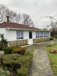 Guest House Maria - فارفارا