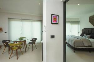 Beautiful Penthouse with Private Pool Amazing Views