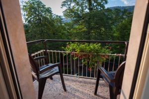 Triple Room with Balcony