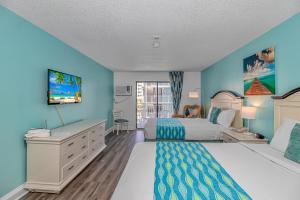 Beautifully Updated Double Queen Suite! Sea Mist Resort 50402 - Perfect for 2-4 guests!