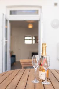 Highfield House - 1 Bed-Sleeps 2-TJS20HH