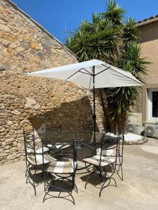 Maisons de vacances Loctroi, Village house with patio : photos des chambres