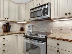 Hidden Dunes Cottage 181 by Newman-Dailey