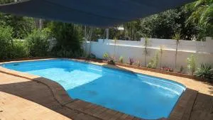 Paradise Apartments 2 - Nelly Bay