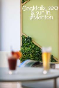 Hotels Best Western Hotel Mediterranee Menton : photos des chambres