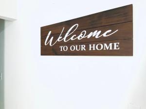 Hollywood private apartments