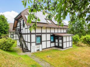 obrázek - Spacious Apartment near Lake in Frankenau