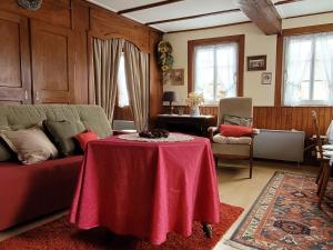 Maisons de vacances Cozy Holiday Home in Schleithal with Garden : photos des chambres