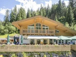 Group apartment in Reitleben directly on the lake - Reitlehen