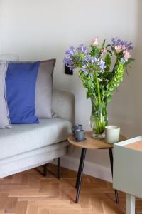 Warszawa Bohema Szwedzka Apartment by Noclegi Renters