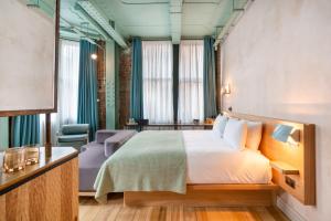 Signature Suite room in Princess St. Hotel
