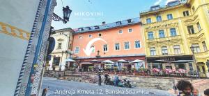 Tichý a slnečný loft Mikovini v rušnom centre Štiavnice