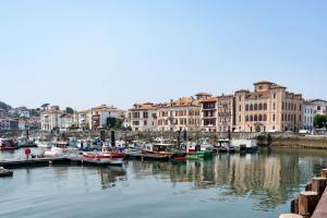 Appartements Appartement Saint-jean-de-luz : photos des chambres