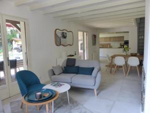 Villas CAPBRETON Villa MALBEC Villa renovee sur jardin pour 10 personnes Wifi gratuit : photos des chambres