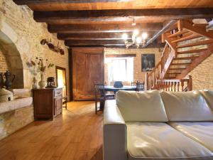 Maisons de vacances Lovely P rigord holiday home in private forest : photos des chambres