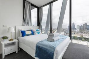 Modern 2 Beds Apartment with Amazing City View