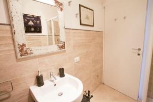 Nel cuore di Porto Azzurro - Goelba