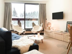 Courchevel 1850: Appartement 3 chambres sur pistes, parking - FR-1-575-16