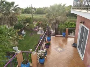 Villa Mitselo Apartments - Néa Tríglia