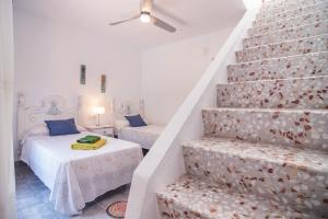 la Granadella paradis Home