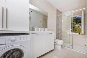 SEA PEARL APARTMENTS by DuHomes