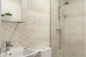 Moderno Apartamento en Centro de Granada