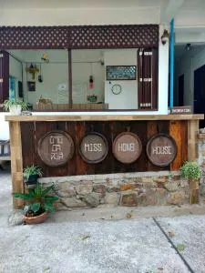 Miss Hong House - Chao Lao pláž