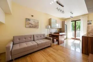 Green District 2BR AirConditioned P - Babice Nowe