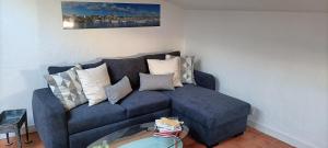 Appartements GRAND T2 COMPLETEMENT RENOVE HYPER CENTRE BANDOL : photos des chambres