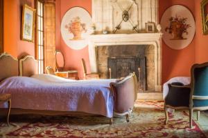 Manoir somptueux à Messas avec piscine privée et grand jardin.