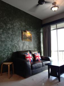 GloRy BeAch ResOrt private apartment