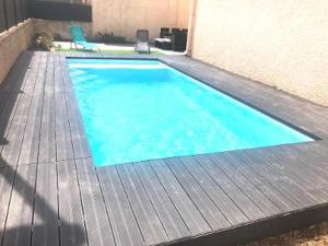 Maisons de vacances Piscine chauffee Clim WIFI 13 personnes Centre Valras-Plage : photos des chambres