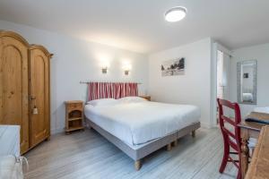 Hotels Hotel Le Clos Fleuri : photos des chambres