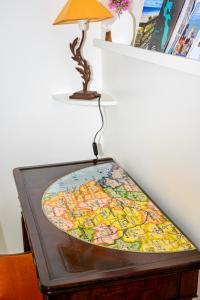 Maisons d'hotes Le Clos des Fantaisies : Chambre Double ou Lits Jumeaux avec Terrasse
