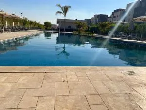 Elite Stay - 十月六日城