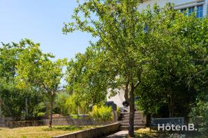 Maisons de vacances Large house close to city center Limoges : photos des chambres