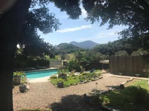 Gîte 2 chambres dans ancienne cave à vin avec piscine à 5 mn de St Florent Corse