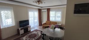 Family Apart-Hotel "2022"- 1