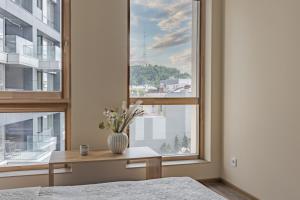 InshiApartments on Pid Dubom str