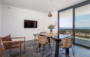 Gorgeous Home In Palit With Sauna